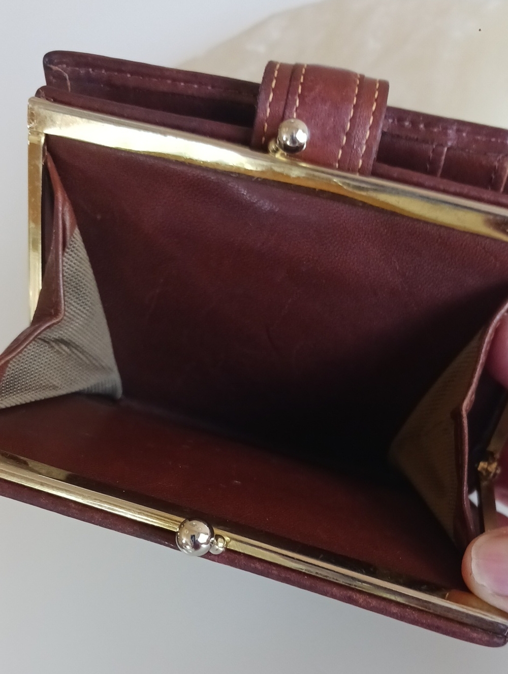 Vintage Coach Sheridan Wallet - Picture 7 of 13